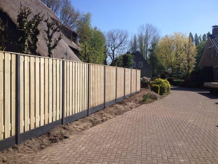 hout beton schutting met 21 planks tuinscherm incl plaatsen Webkramen