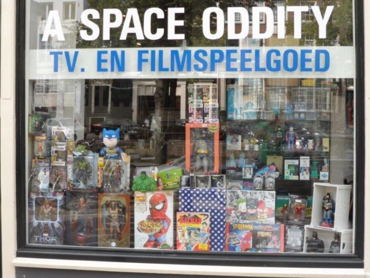 De leukste actiefiguren winkel in Amsterdam!! Space Oddity!!