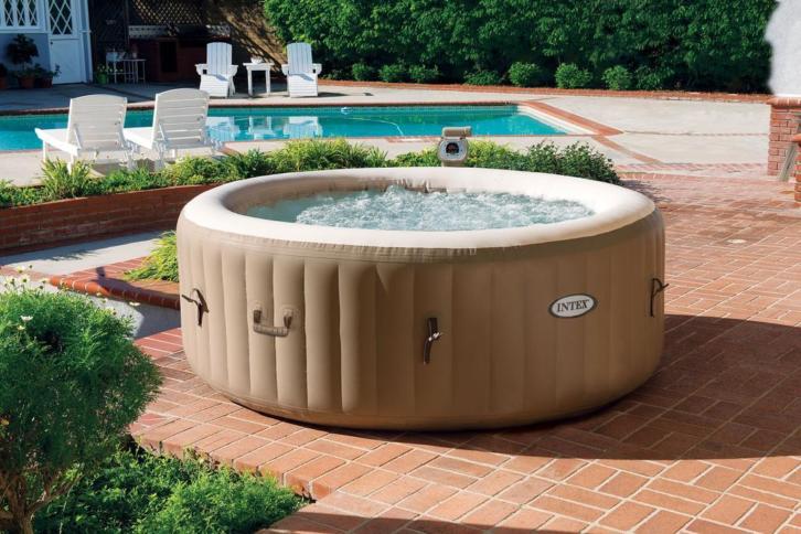 Intex opblaasbare PureSpa 6 persoons jacuzzi,spa, bubbelbad,