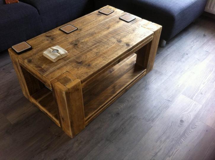 Unieke afwerking salontafel origineel oud steigerhout!