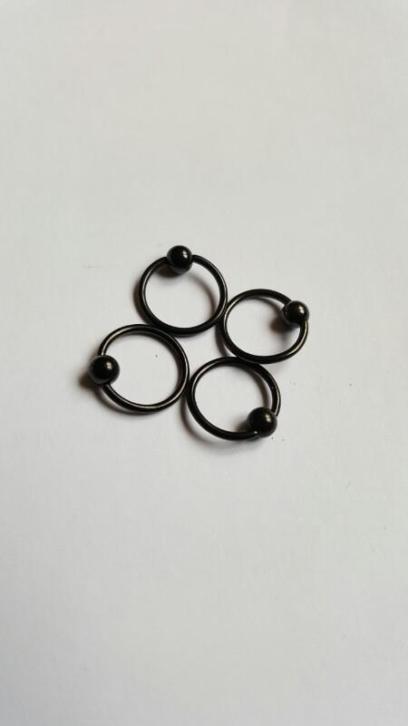Piercing ring zwart