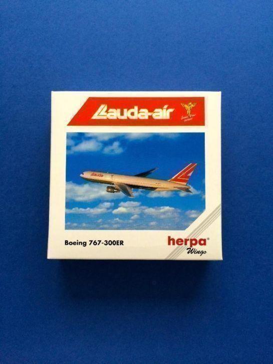 herpa wings 502856 Lauda Air Boeing 767-300ER 1/500