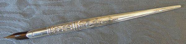 Nr. F52: Zilveren bewerkte pen