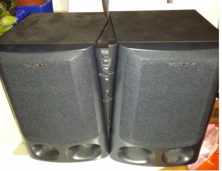 2 Sony speakerboxen speaker system -met Stereo-sets Speakers