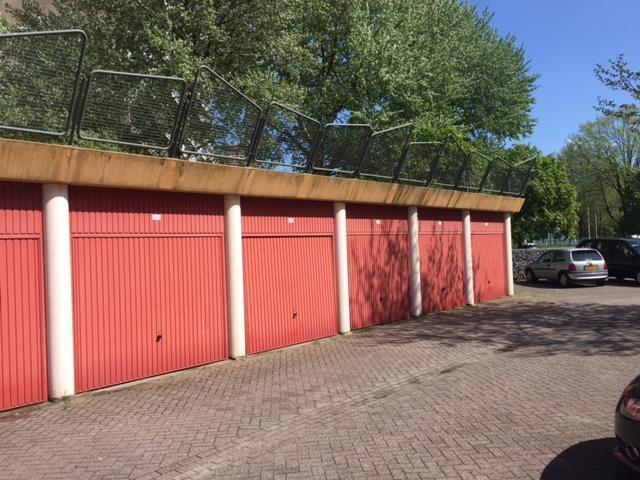 Te huur: Grote garagebox in Zoetermeer