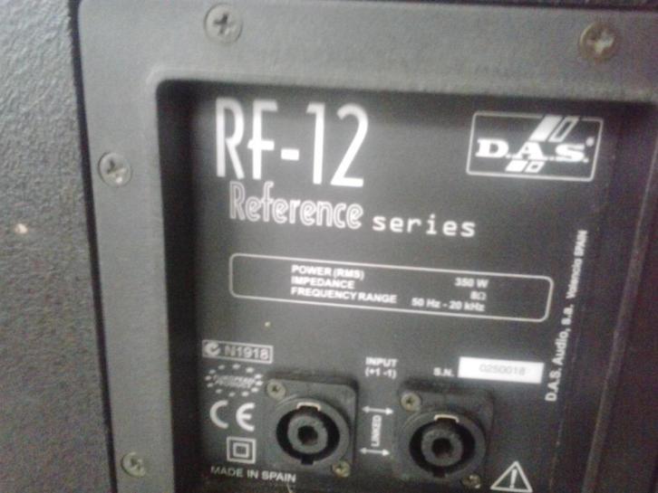 2 speakers van het merk das type rf 12 reference