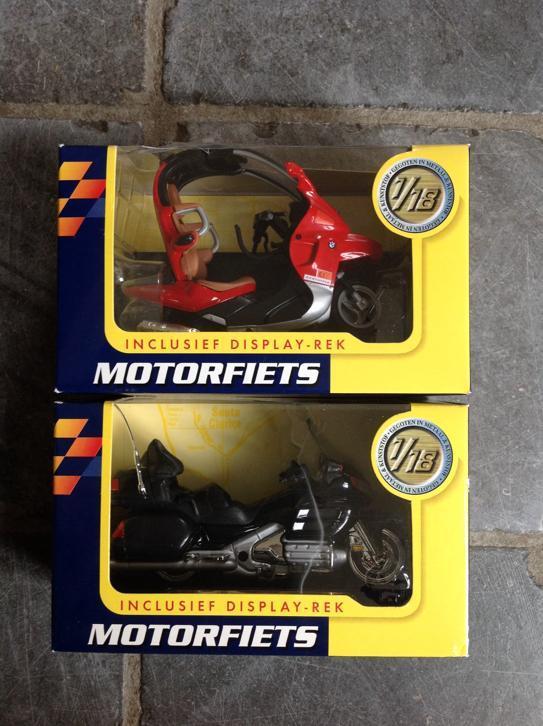2 model motorfietsem