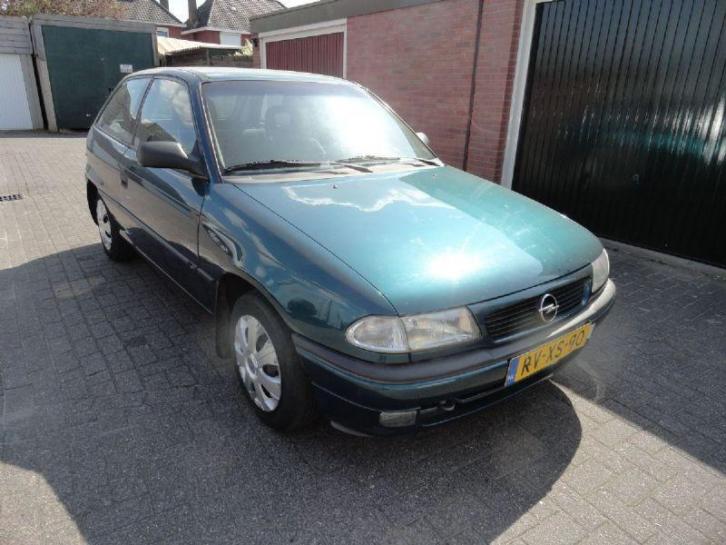 Opel Astra 1.6 Sport (AIRCO) KM179888 (bj 1997)