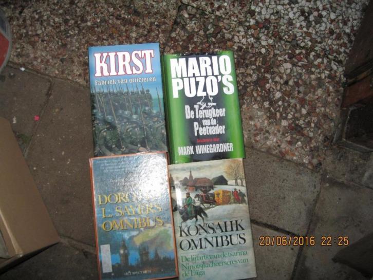 4 boeken voor €2