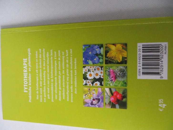 Te koop: boek Fytotherapie, praktische kruiden-&plantengids