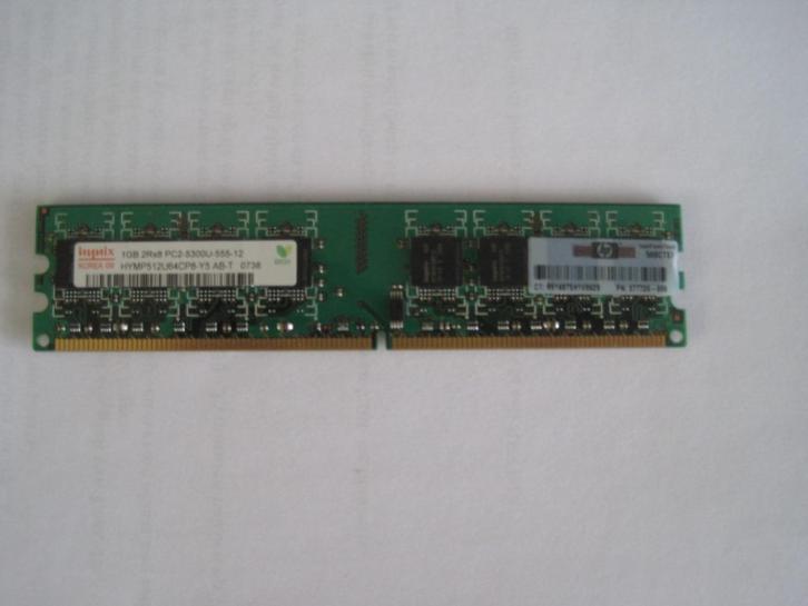 Hynix 1GB 1Rx8 PC2-5300U-555-12 667 Mhz