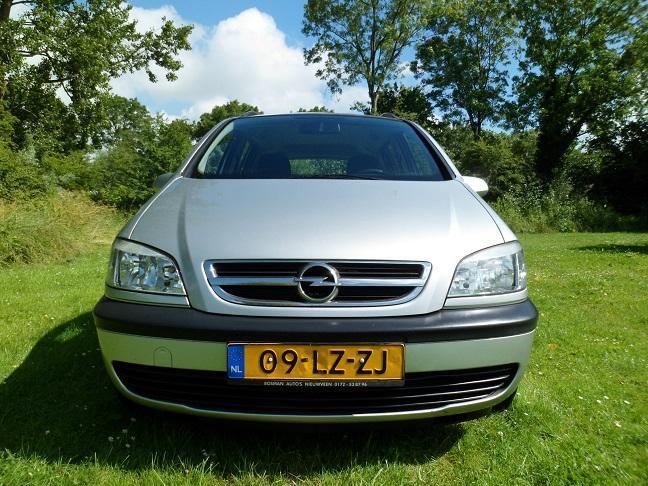 Opel Zafira 1.6 16V juli 2003 Grijs NAP + AIRCO + NIEUWE APK