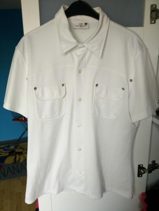 Mooi wit heren shirt maat XL in zeer goede staat.