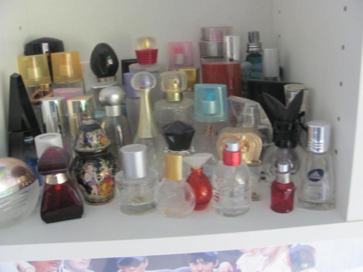 130 parfumflesjes
