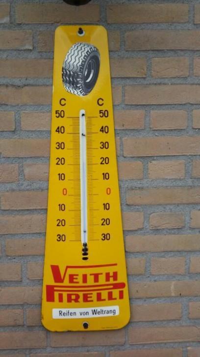 Pirelli emaille reclame thermometer