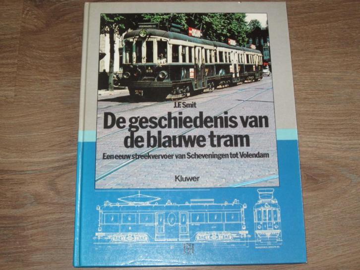 NZH - De geschiedenis van de blauwe tram.
