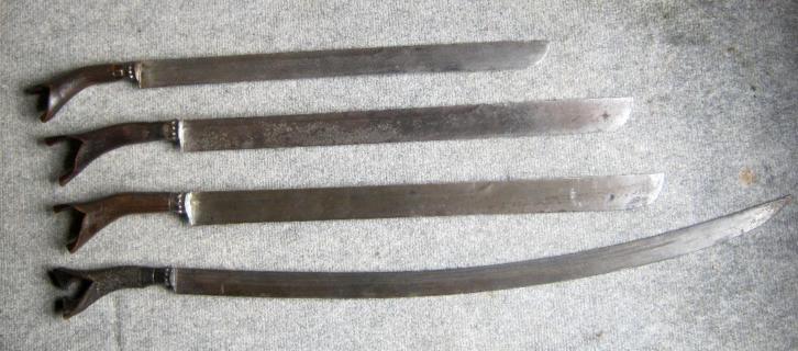 Sumatraanse zwaarden //no keris / kris