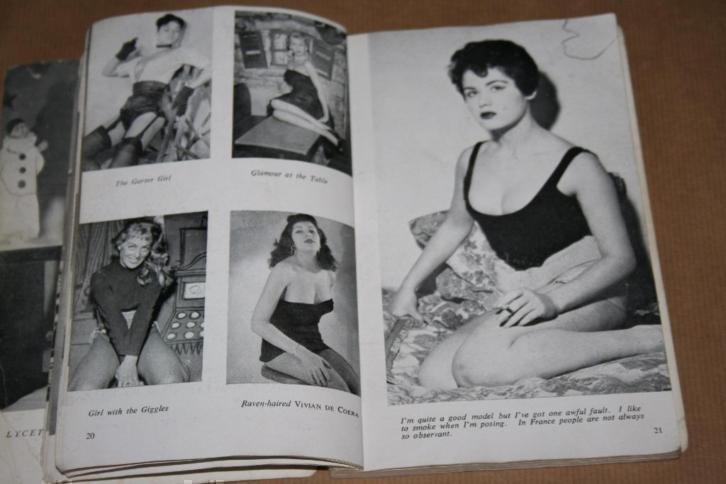Zeldzaam fotoboekje - Pinup girls e.d. - Circa 1950 !!