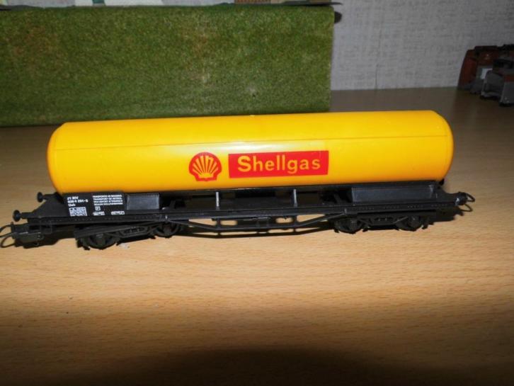een lima shellgas wagon lang model ho