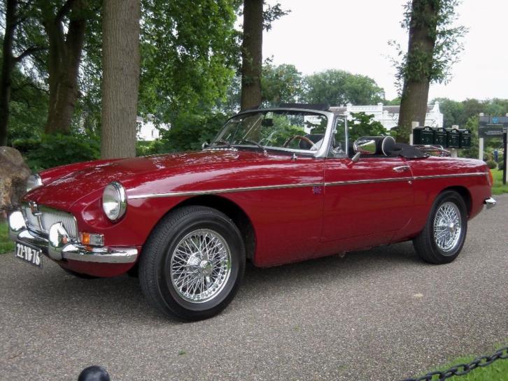 Exclusieve Oldtimer MGB Cabrio met alle denkbare mg b opties Jodoigne