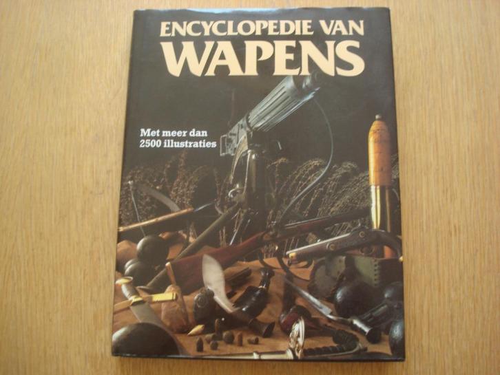 Boek Encyclopedie van Wapens geweren