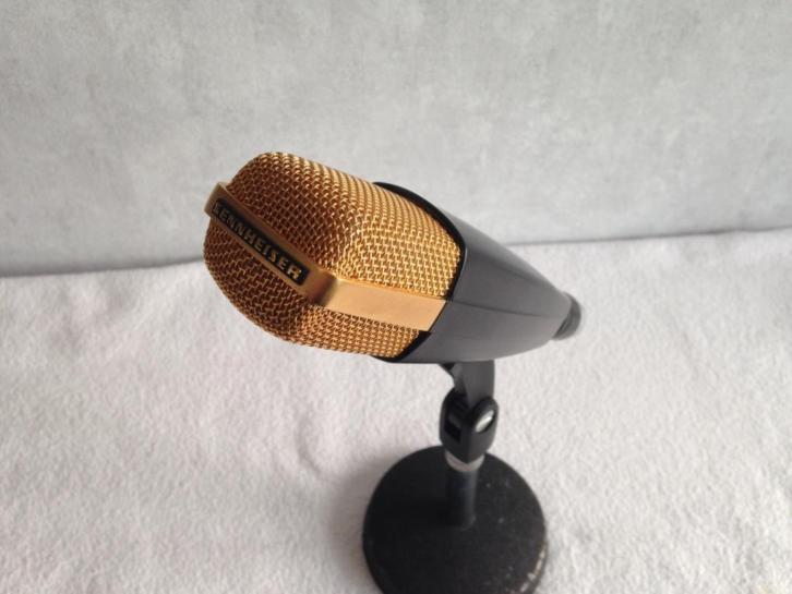 Sennheiser MD421-N1 vintage gouden microfoon