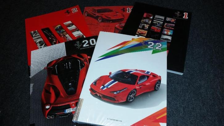 Complete set verzameling Official Ferrari magazine 1 t/m 32