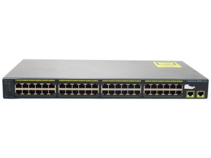 2x Cisco 2960 switches WS-C2960-48TT-L