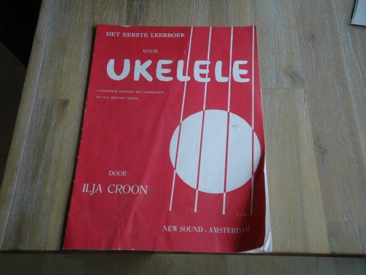 het eerste leerboek voor Ukelele door Ilja Croon