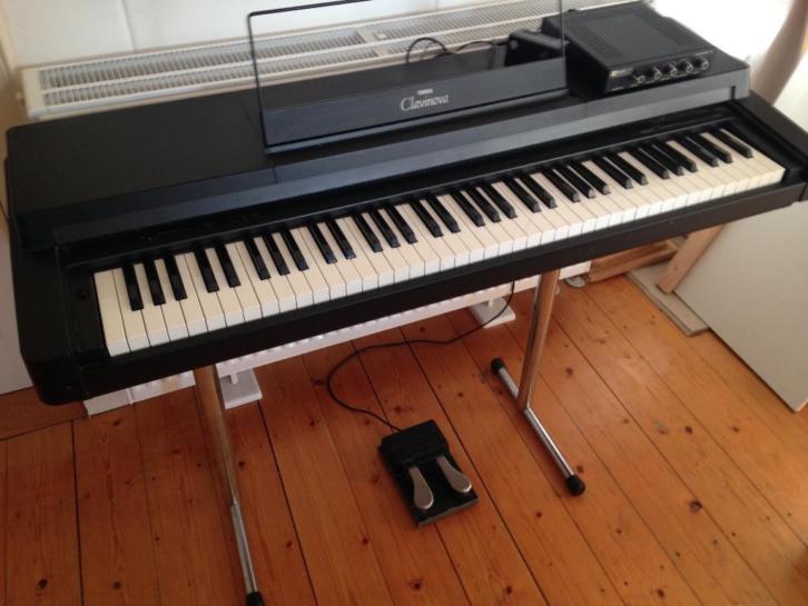 Piano Clavinova CLP-250 met E-Mu piano module