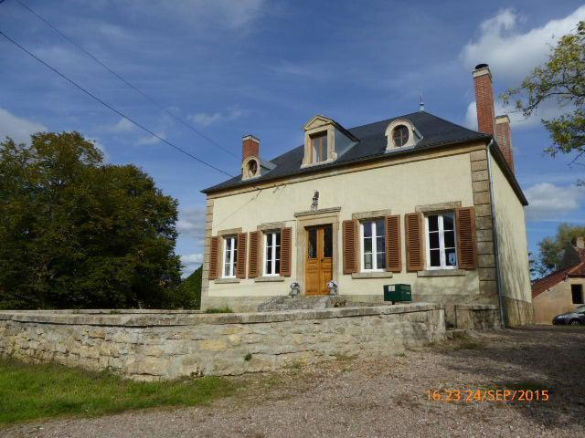 Huis in Nievre en de Saone et Loire, Bourgogne, Frankrijk