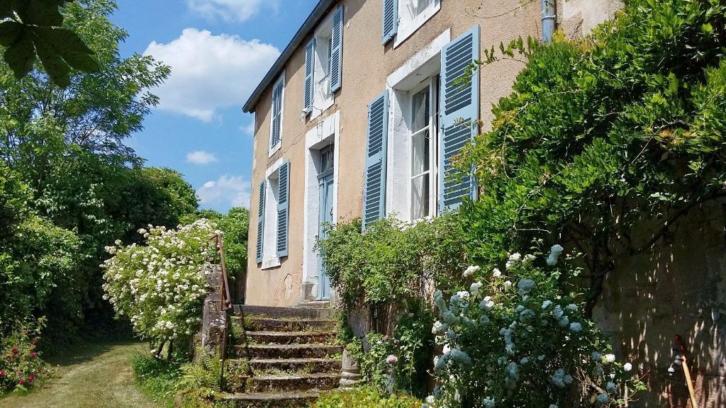 Uniek huis in Frankrijk te koop 6u van Utrecht - instapklaar