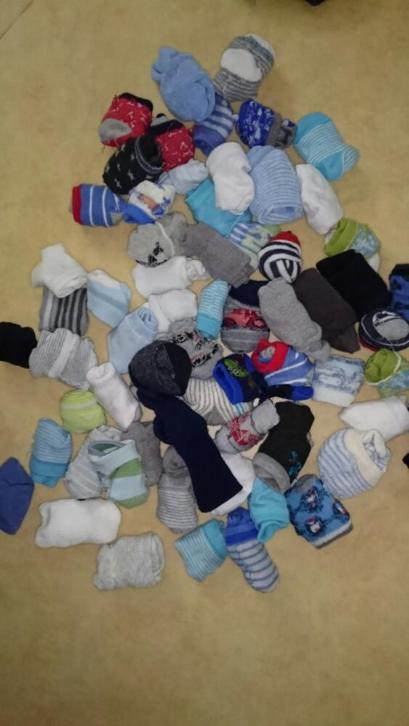Heel veel sokken voor jongen