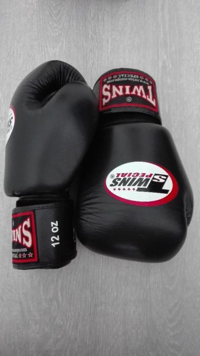 Topkwaliteit boksspullen t.w.v. €290 Z.G.A. Nieuw || TWINS