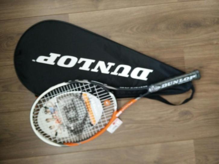 Nieuw tennisracket Dunlop