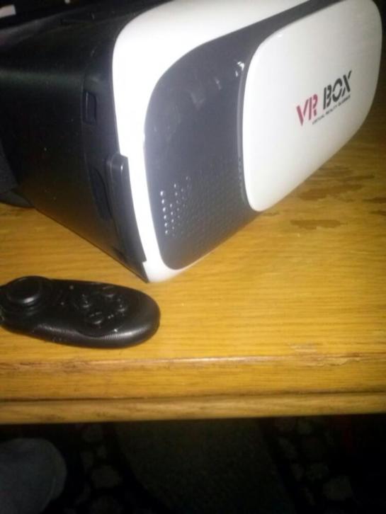 VR Box 2.0 Virtual Reality Glasses incl. Bluetoothcontrl