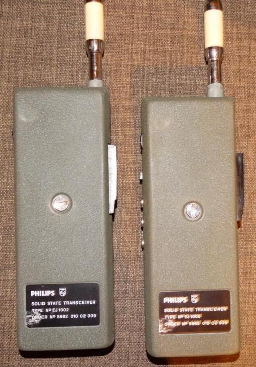 2 portofoons philips 1970 type ej 1002 izgst. compleet 2 k.