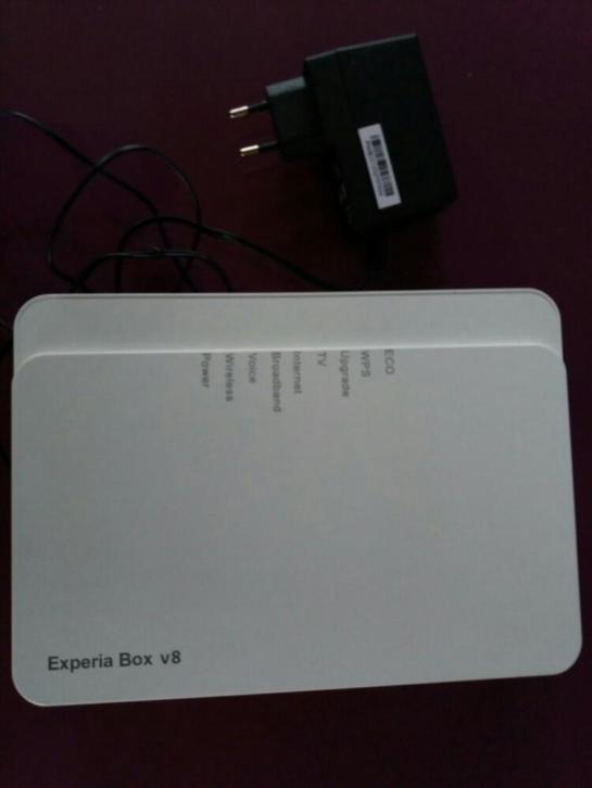 Expedia box V8
