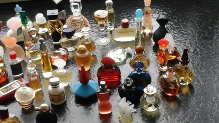 Miniatuur parfumflesjes