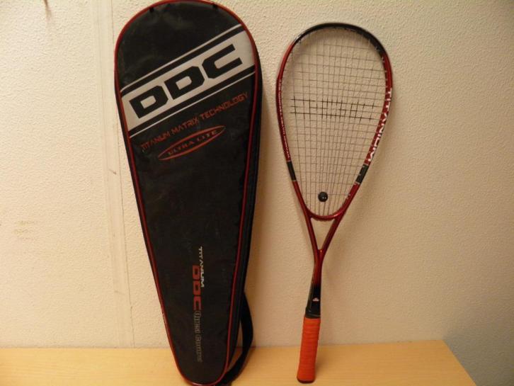 5781. Squash racket DDC Quest Control