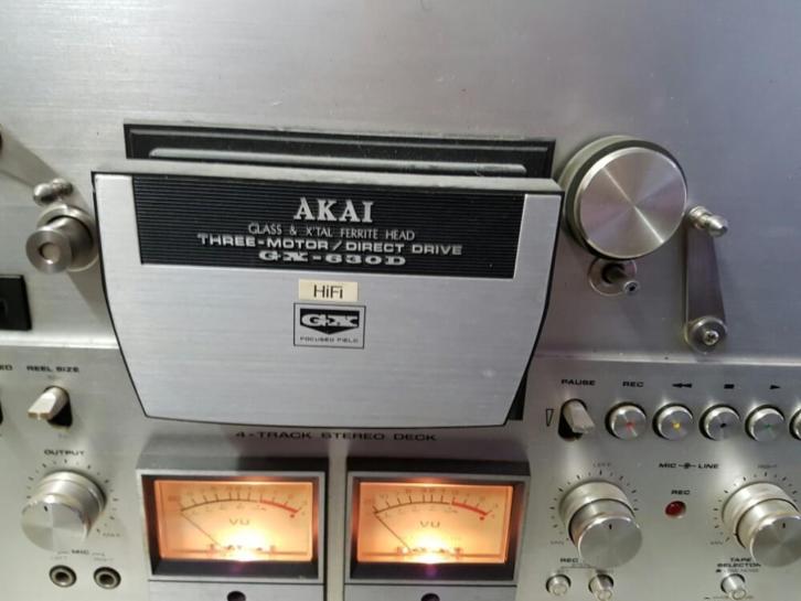 AKAI GX -630D bandrecorder aangeboden