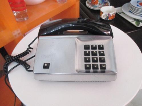 PTT druktoetstelefoon chroom retro jaren 80 vintage design