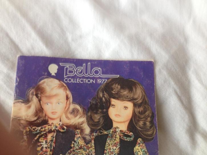 Bella poppenfolder 1977