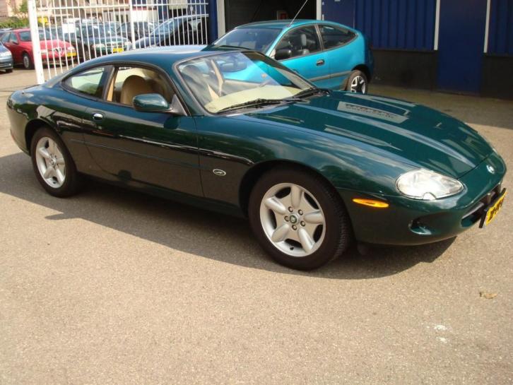 Jaguar XK Xk8 . (bj 1997, automaat)