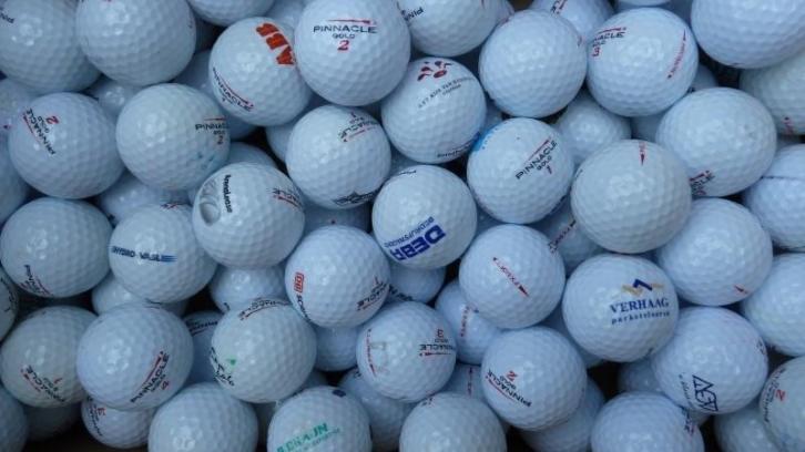 500 Diverse golfballen