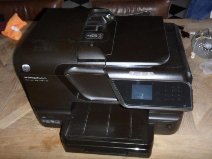 Te koop HP Printer HP Offichejet PRO 8600 bieden !!