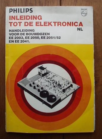 Electronische experimenteerdoos Philips EE2050, jaren 70.