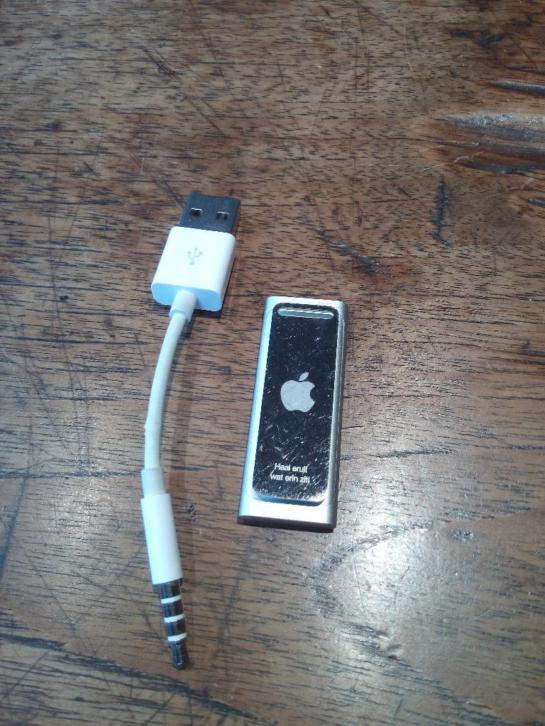 iPod Shuffle 2nd generation 2GB