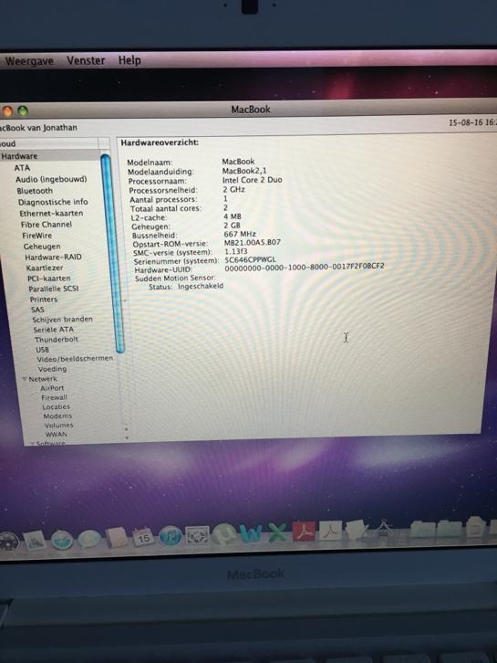 Apple MacBook "Core 2 Duo" 2.0 13" (White/06) Specs