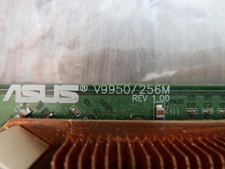 Asus videokaart V9950/256M AGP